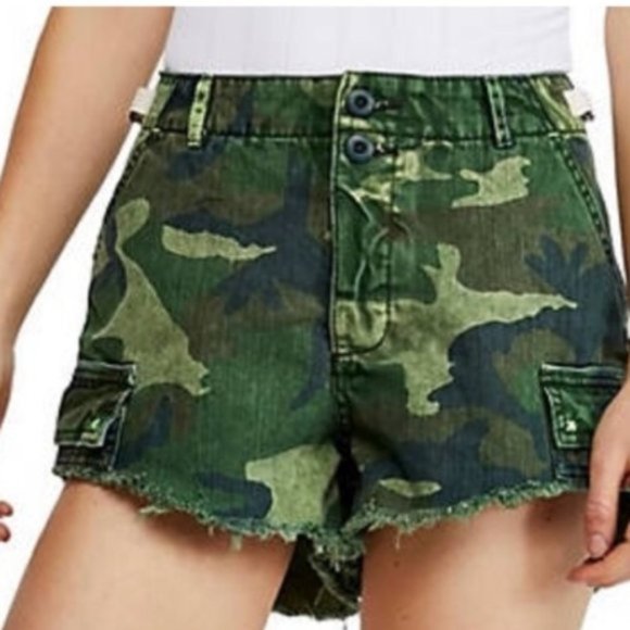 Free People Commander Cut Off Shorts.0,2,4,6,8 - Picture 7 of 9